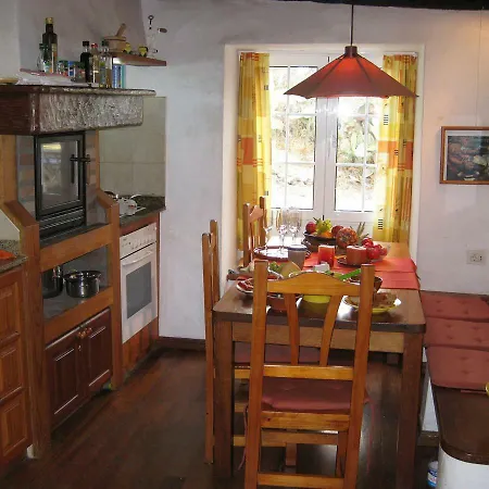 Casa Ruth 洛斯·亚诺斯·德·阿里丹